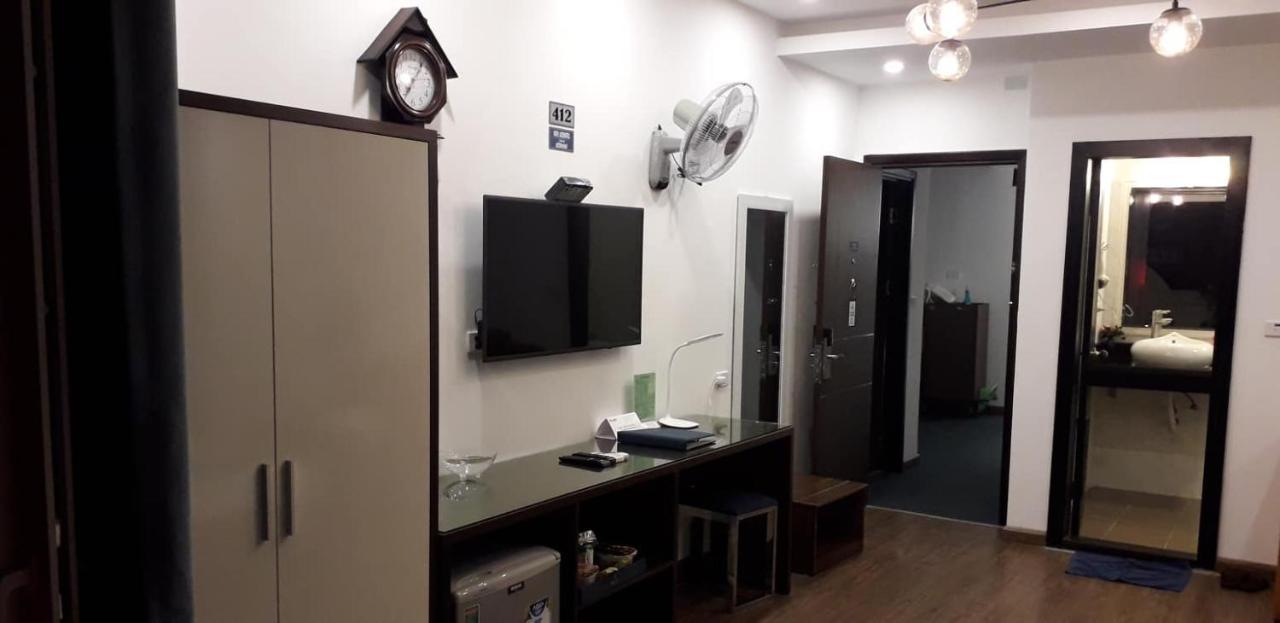 Hanoi Rocks Hostel Buitenkant foto